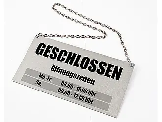 Türschild Rückseite mit Öffnungszeiten